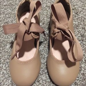 Capezio tap shoes Sz 8